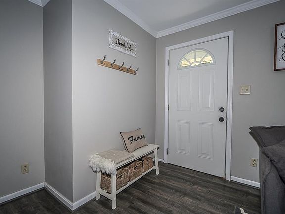 4th image of 6283 Cedar Ln