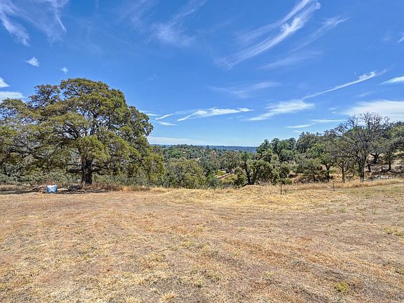 5th image of 6809 Crystal Blvd