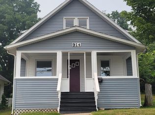 914 Middle St, Lansing, MI 48915