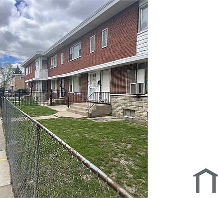 1st image of 5025 W Gladys Ave