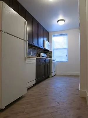 Rented by Atlantic Management Co Inc | media 31