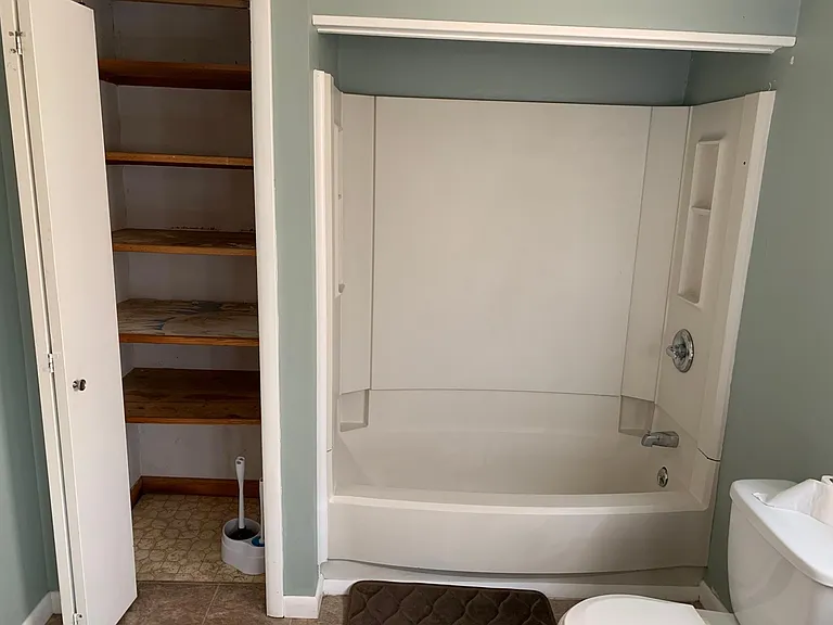 Bath and closet, upstairs full bath