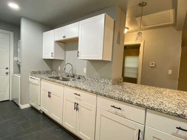 1304 N 73rd East Ave