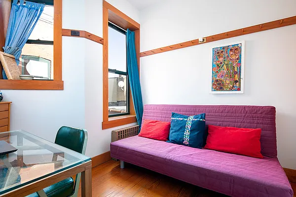 Sold by Compass | media 15