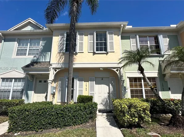 16769 Hemingway Dr, Weston, FL 33326