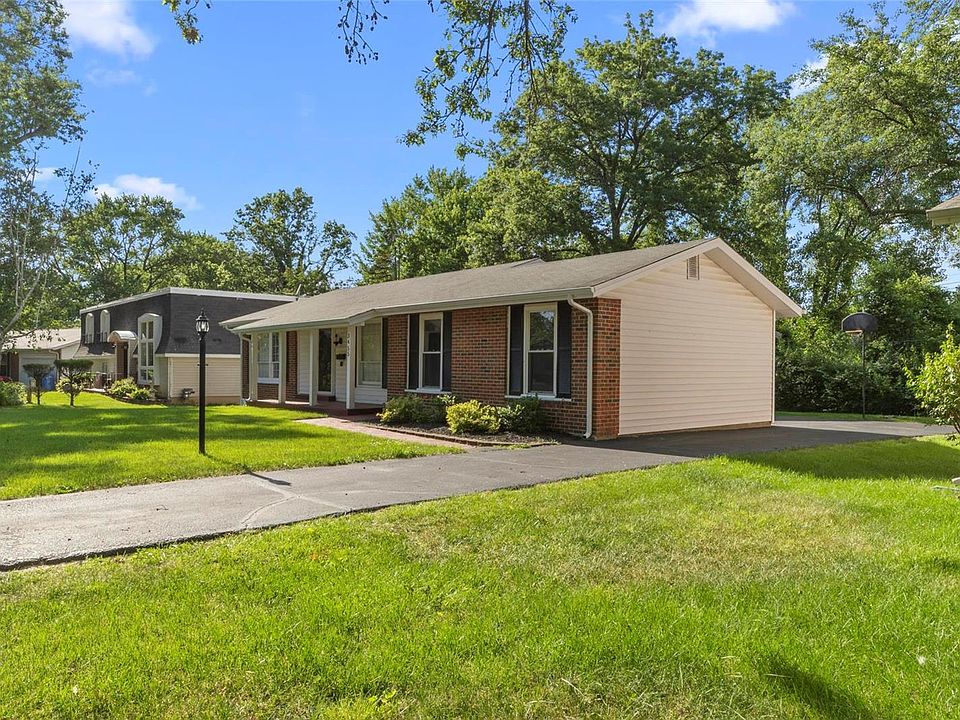 1st image of 3455 Amblewood Dr