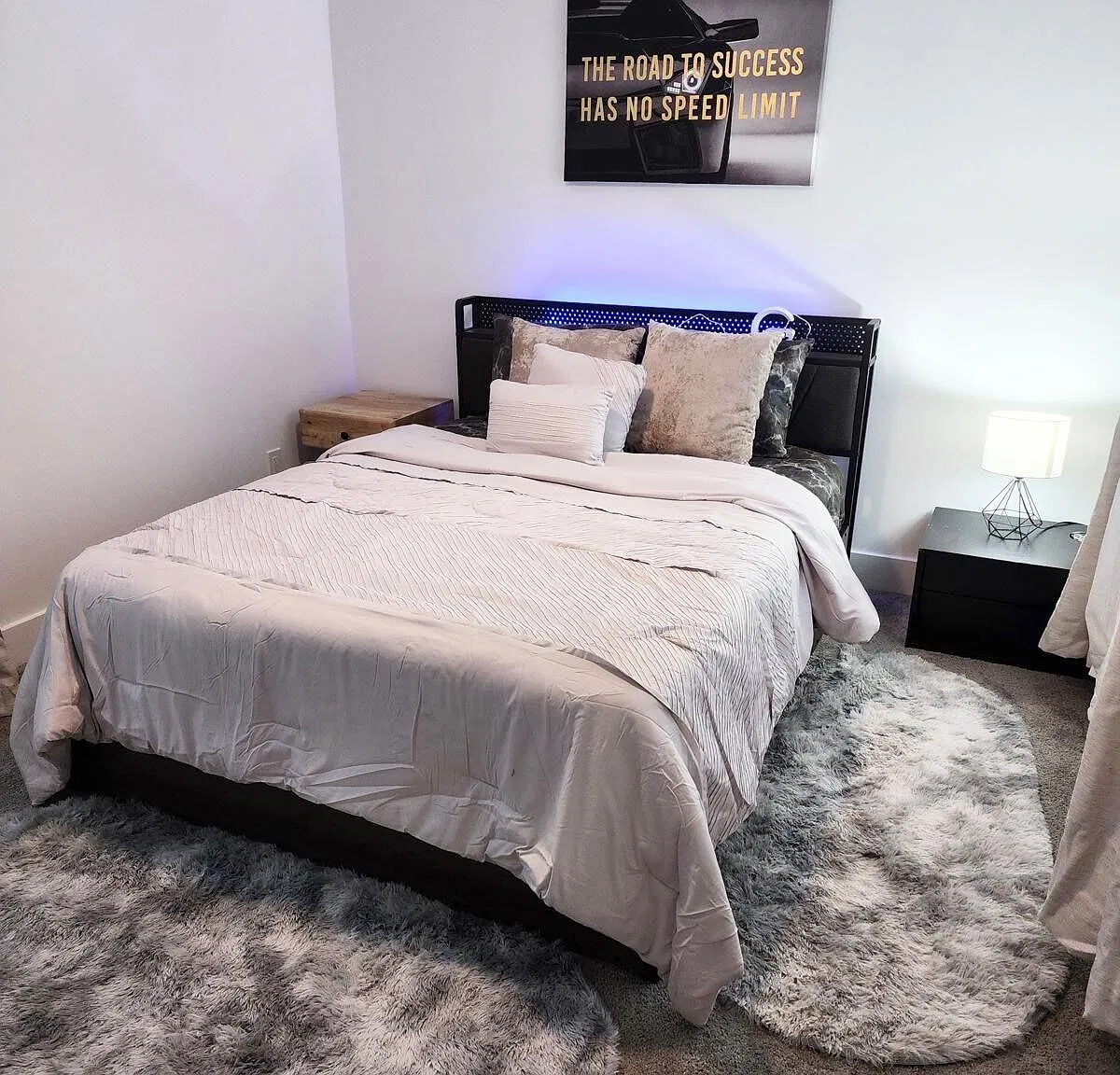 3 bed, 2.0 bath, $2,300 — Photo 3