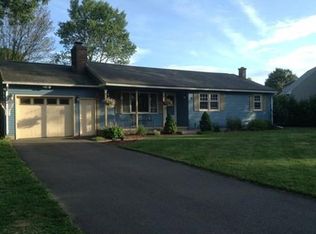 15 Melinda Ln, Easthampton, MA 01027
