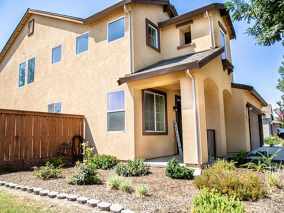 2nd image of 3185 Brickfield Avenue