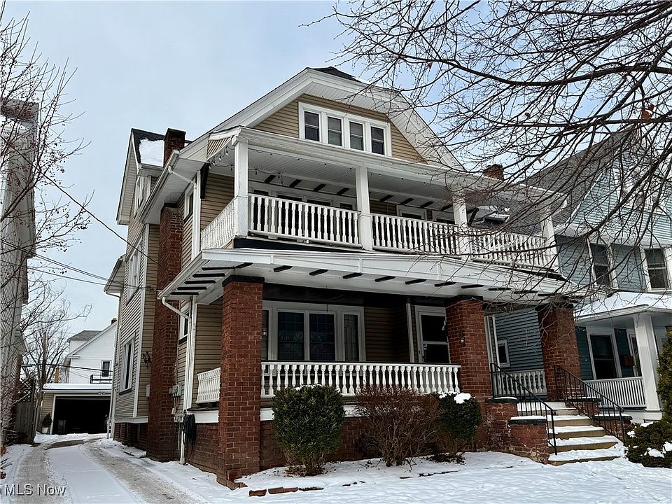 1st image of 1208 Saint Charles Ave #1