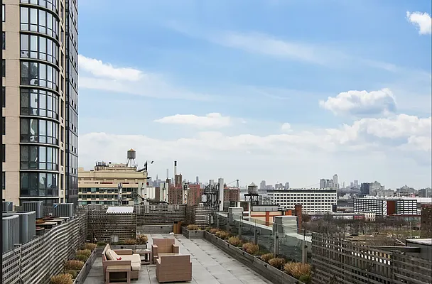 Rented by Spire Group | media 38