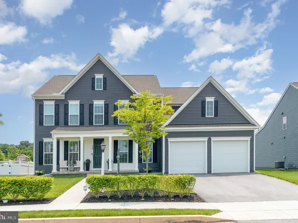 220 Moorefield St, Mechanicsburg, PA 17055