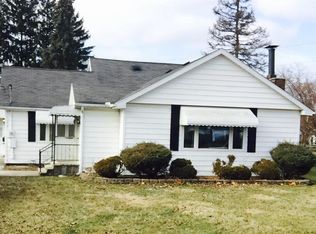 915 Sawyer Rd, Toledo, OH 43615