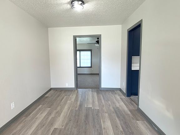 4th image of 920 NW 20th St
