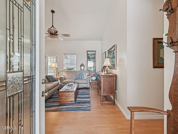 5th image of 6105 W 4TH Manor
