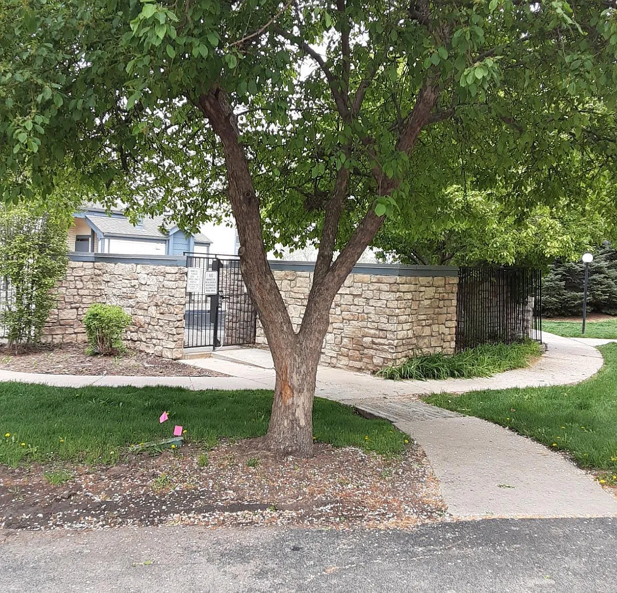 16051 E Alaska Pl — Photo 1