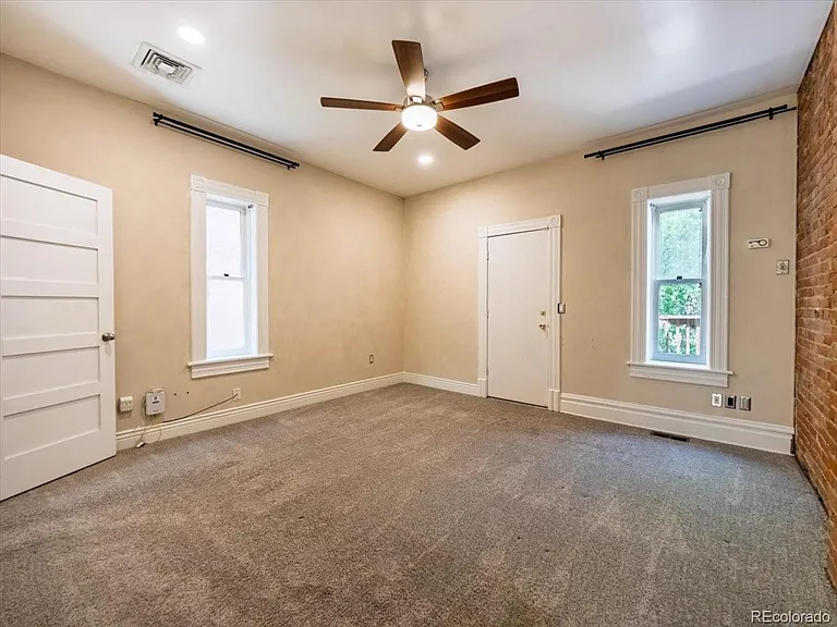 2753 Champa St — Photo 19