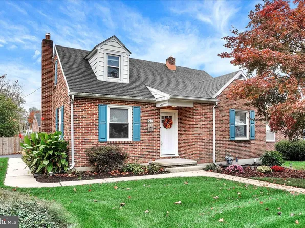 218 Wynwood Rd, York, PA 17402