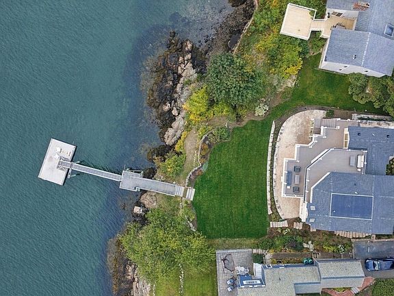 5th image of 11 Kenneth Rd