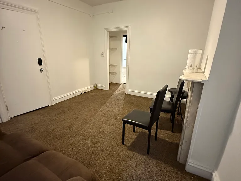 5 Irving St #1 — Photo 4