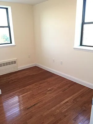 Rented by East Williamsburg Realty Inc | media 45