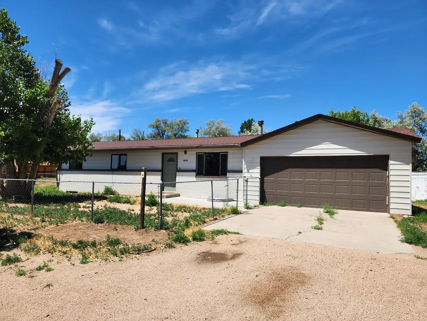 Long Realty & Property Management - Updated Ranch Home on 1 Acre — Photo 1