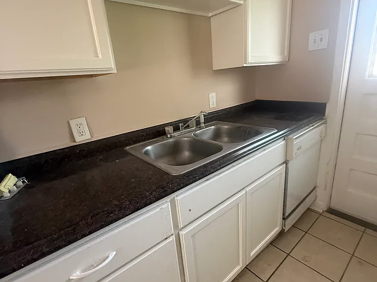 10523 Wood Dale Dr — Photo 18