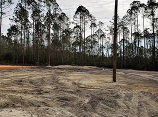 5 Oak Ave, Port St Joe, FL 32456