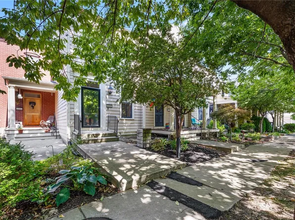 3256 Domain St, Saint Charles, MO 63301