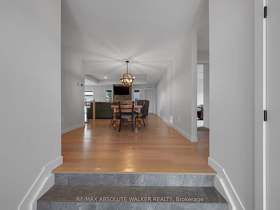4th image of 46 Richer St