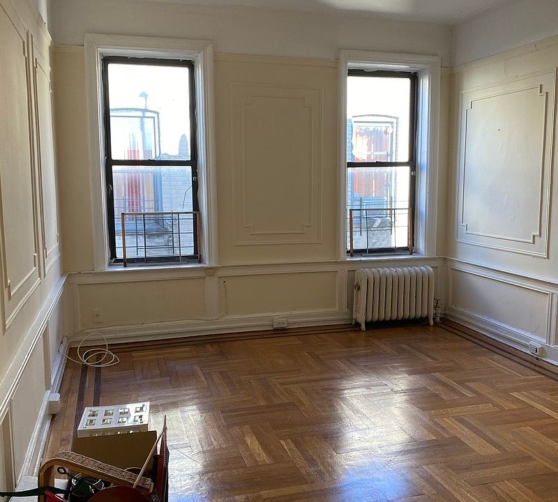 1st image of 209 E 16th St APT D6