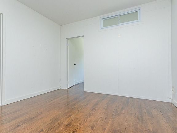 5th image of 1209 Dekalb Ave #22