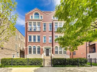 1952 W Fletcher St APT 1W, Chicago, IL 60657