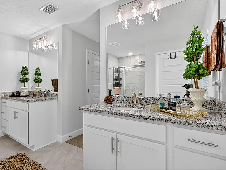 8652 Waterstone Blvd — Photo 40