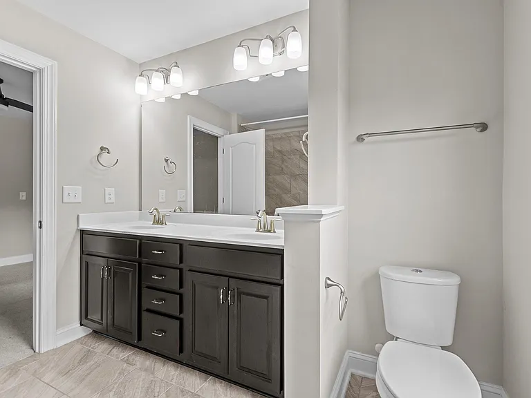 814 Rymark Ct — Photo 19