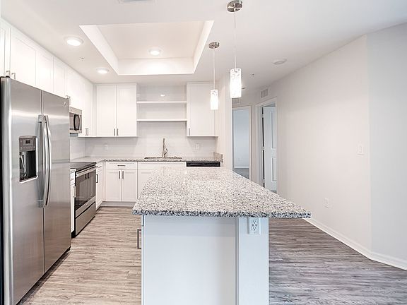 2nd image of 2310 SW 17th Pl #6047904