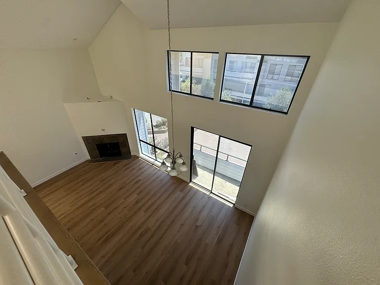 13331 Moorpark St #336 — Photo 11