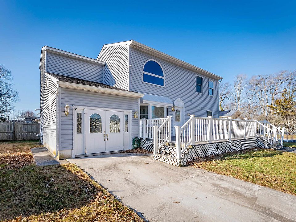 1st image of 217 Mindy Ave