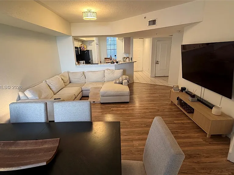 735 SW 148th Ave #1711 — Photo 15