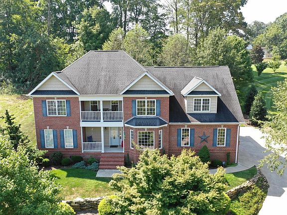 2nd image of 40 Riverside Dr
