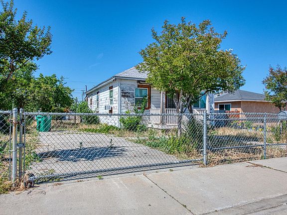 3rd image of 2450 Knowles St