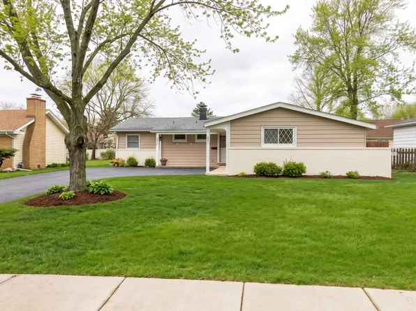 1411 Paula Ave, Wheaton, IL 60189