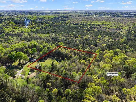 2nd image of 134 McCullough Rd