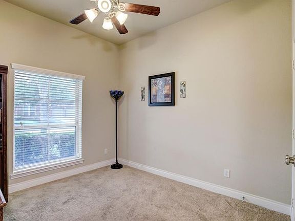 5th image of 14107 Timber Bluff Dr