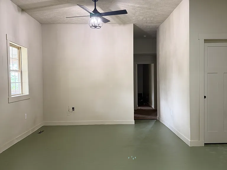 600 W Cave St — Photo 7