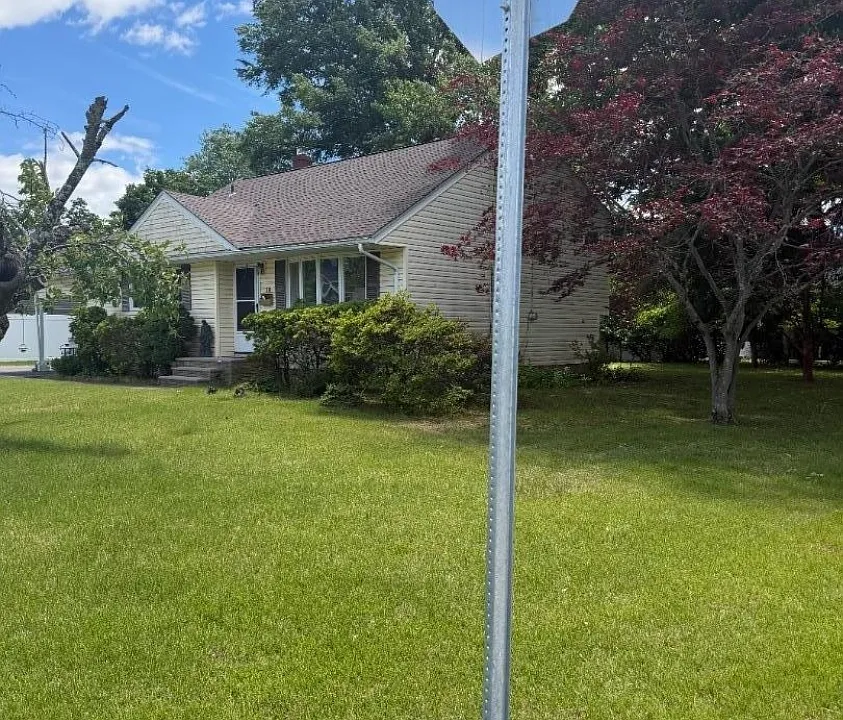 19 Anthony Blvd