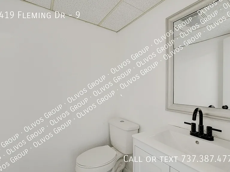 1419 Fleming Dr #9 — Photo 3
