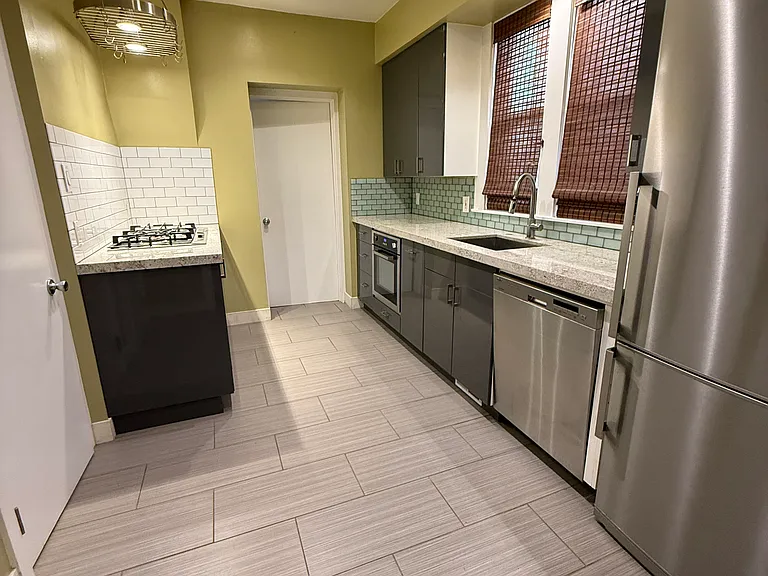 755 E Linden Ave — Photo 14