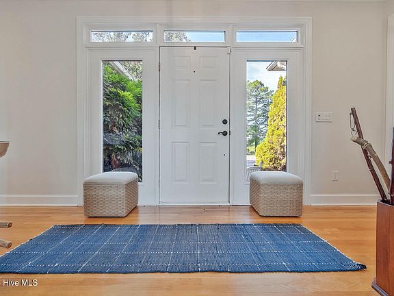 5th image of 1231 Greenbriar Place