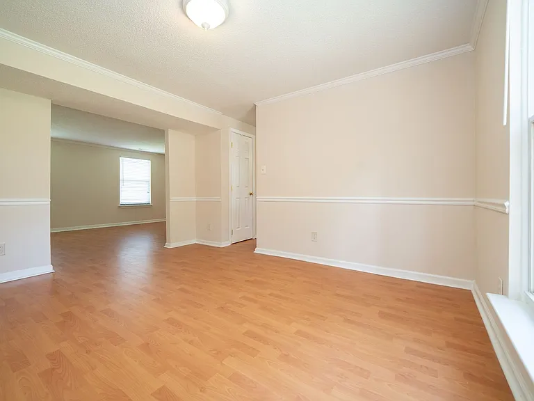 5520 Lacy Rd — Photo 7